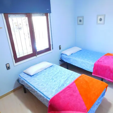 Сasa de vacaciones Gmid Immo Casa Canyelles *